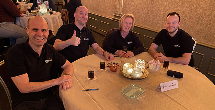 Verrassing: directeur en ontwerper doen onverwachts mee met Efteling-pubquiz van fans