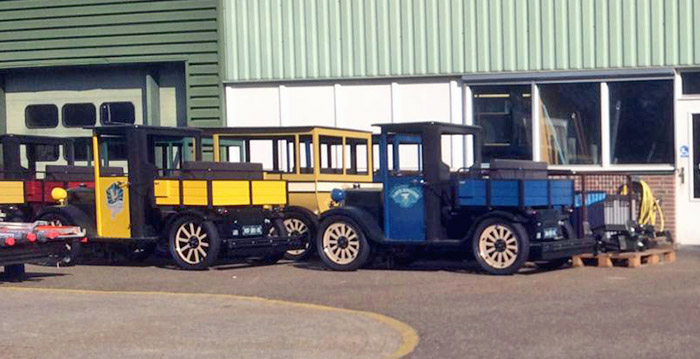 Eerste pick-ups voor vernieuwde oldtimerbaan Efteling gearriveerd