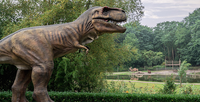 Dinoweken in ZooParc Overloon: enorme dinosaurussen in de dierentuin