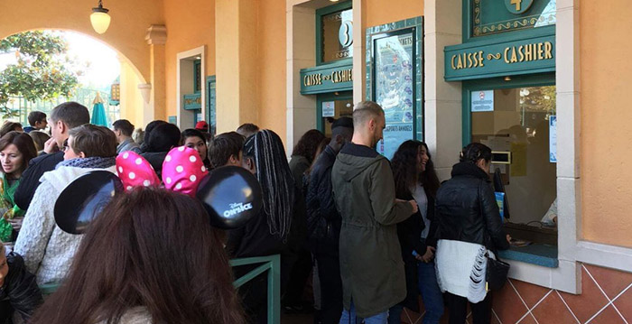 Grote pinstoring zorgt voor problemen in Disneyland Paris
