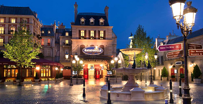 Franse president nodigt Donald Trump uit in Disneyland Paris