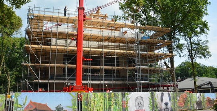 Nieuw pandaverblijf Ouwehands Dierenpark bereikt hoogste punt