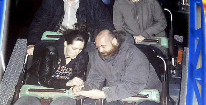 Foto: Walibi-bezoekers draaien joint in achtbaan Goliath