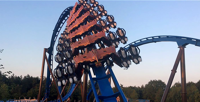 Video: spectaculaire wing coaster Fenix in Toverland maakt eerste vlucht