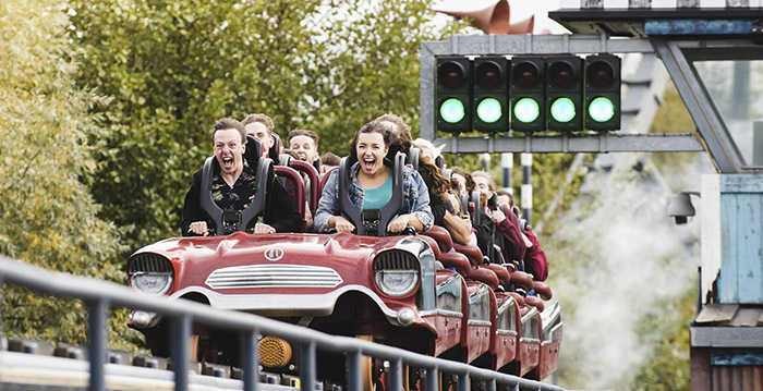 Engels pretpark: 'Onze achtbaan gaat glitters poepen'