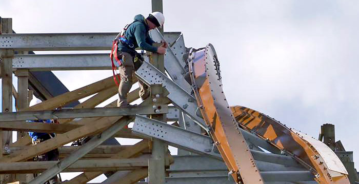Eerste elementen van Walibi's hybrid coaster Untamed in beeld
