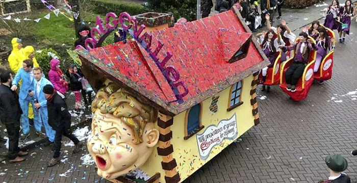 ballet Uil aanklager Te koop: carnavalswagen met Efteling-thema - Looopings.nl