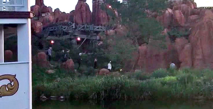 Video: attracties Disneyland Paris ontruimd vanwege stroomstoring