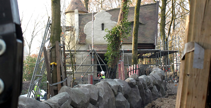 Steigers bij Efteling-sprookje Roodkapje worden afgebroken