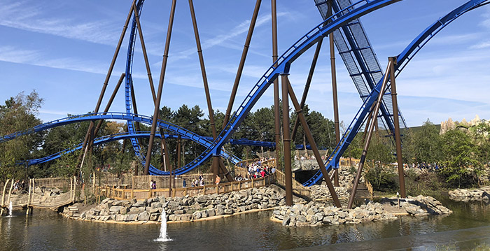 Storing teistert nieuwe achtbaan Fenix in Toverland
