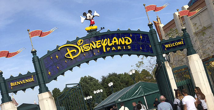 Entreeprijzen Disneyland Paris weer verhoogd: grens van 100 euro doorbroken