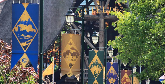 Efteling-abonnees moeten voordelen bij andere pretparken missen
