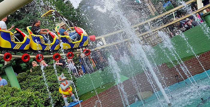 Pretpark klaagt over verkeerd weerbericht: 'We lopen omzet mis'