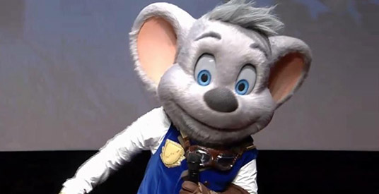 Europa-Park geeft mascotte nieuw uiterlijk en andere naam