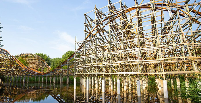 Walibi laat achtbaanfans in tentje naast Untamed slapen