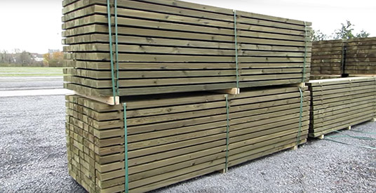 Plopsaland heeft bos hout voor de deur: eerste onderdelen houten achtbaan gearriveerd
