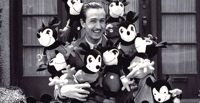 transfusie ring cap Disneyland Paris gaat unieke Mickey Mouse-knuffels verkopen - Looopings.nl