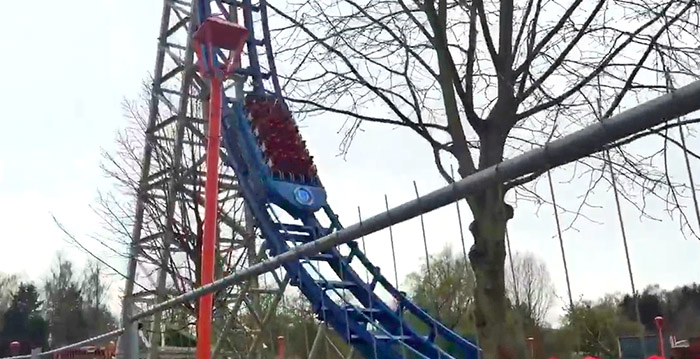 45 meter de lucht in: eerste powersplash ter wereld maakt testrit
