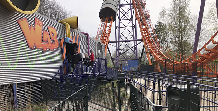 Walibi wijst bezoekers op rookverbod met nieuwe omroep