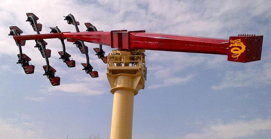 Heftige nieuwe attractie in Duinrell: 22 meter hoge vliegtuigmolen