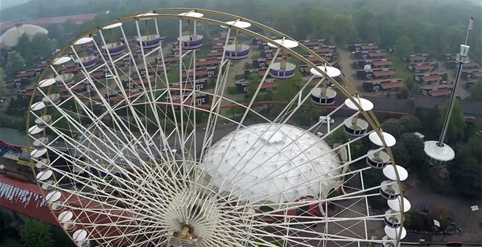 Slagharen en Bobbejaanland deels in Belgische handen