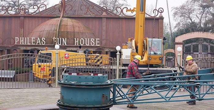 Groot onderhoud bij Enterprise in Attractiepark Slagharen