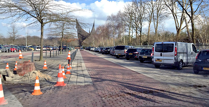 Tientallen nieuwe oplaadpunten voor elektrische auto's in de Efteling