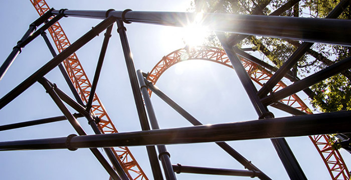 Bobbejaanland maakt openingsdatum van nieuwe achtbaan bekend
