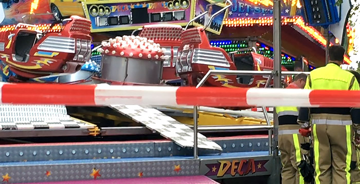 Bizar ongeluk op Gelderse kermis: gondel Deca Dance zakt door de vloer