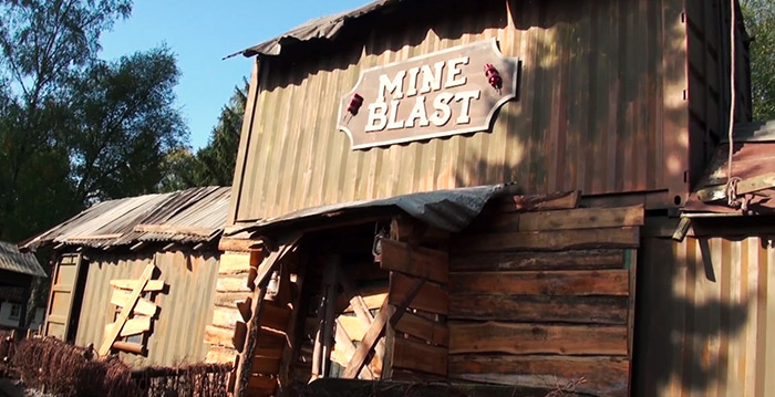 Video: Walibi Belgium opent nieuw halloweenspookhuis Mine Blast