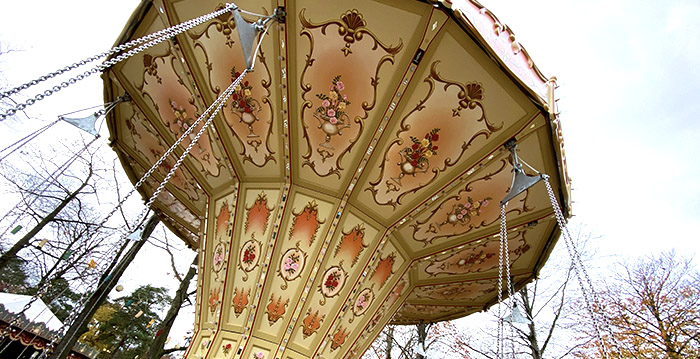 Foto's: nieuwe zweefmolen Efteling is klaar voor gebruik