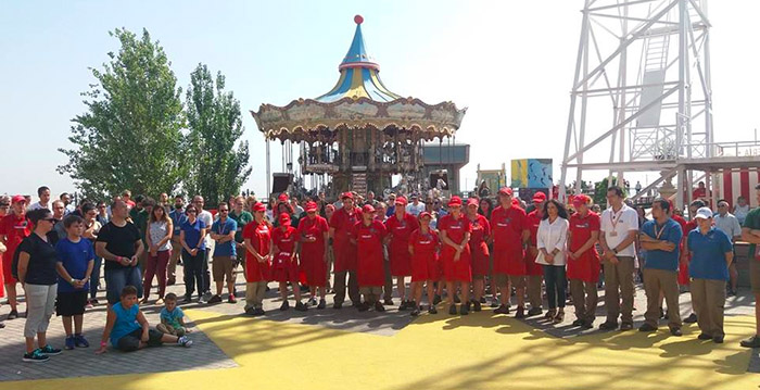 Indrukwekkende minuut stilte in pretpark Barcelona