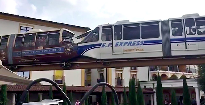 Ongeluk met monorail Europa-Park: treinen botsen op elkaar