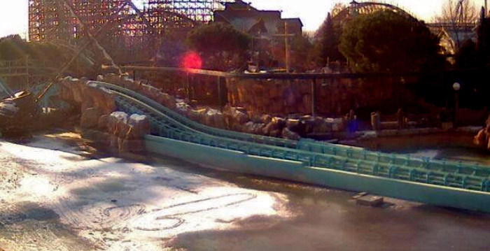 Medewerkers Europa-Park maken gewaagde sneeuwtekening