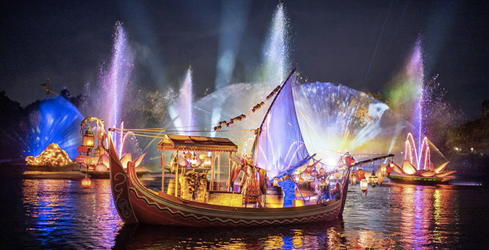 Nieuwe Avondshow Op Het Water In Disneyland Paris Looopings Nieuwe Avondshow Op Het Water In Disneyland Paris Looopings