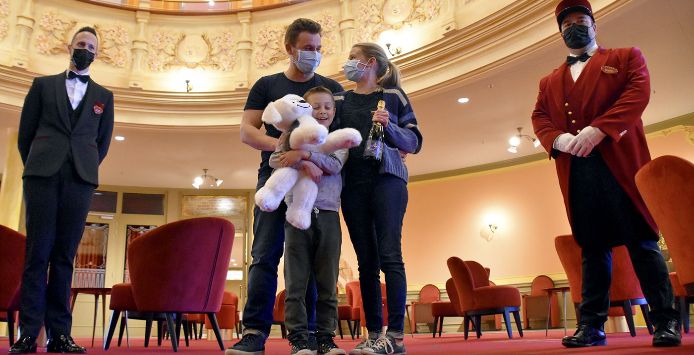 Plopsaland neemt eindelijk Plopsa Hotel in gebruik