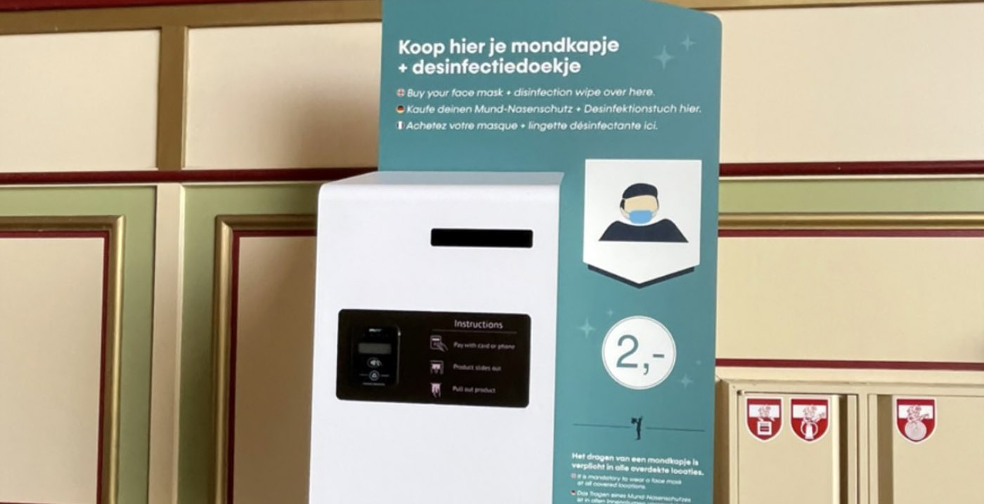 Efteling installeert mondkapjesautomaten in entreegebouw