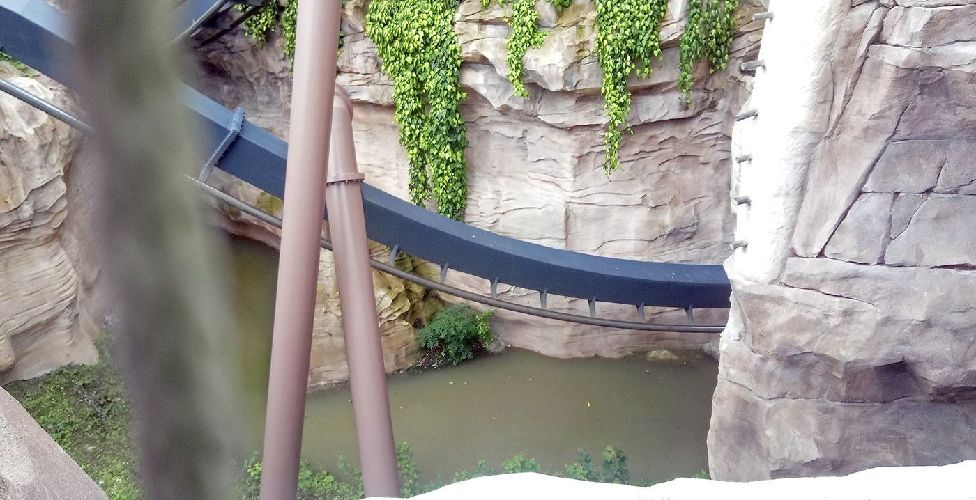 Phantasialand moet achtbaan Black Mamba sluiten vanwege wateroverlast