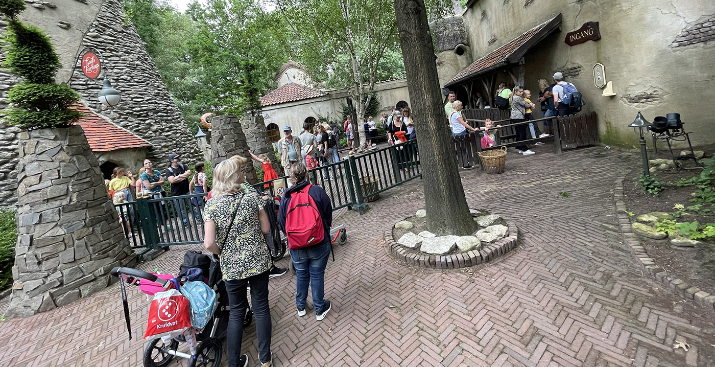Efteling test nieuwe manier van wachten: virtuele wachtrij
