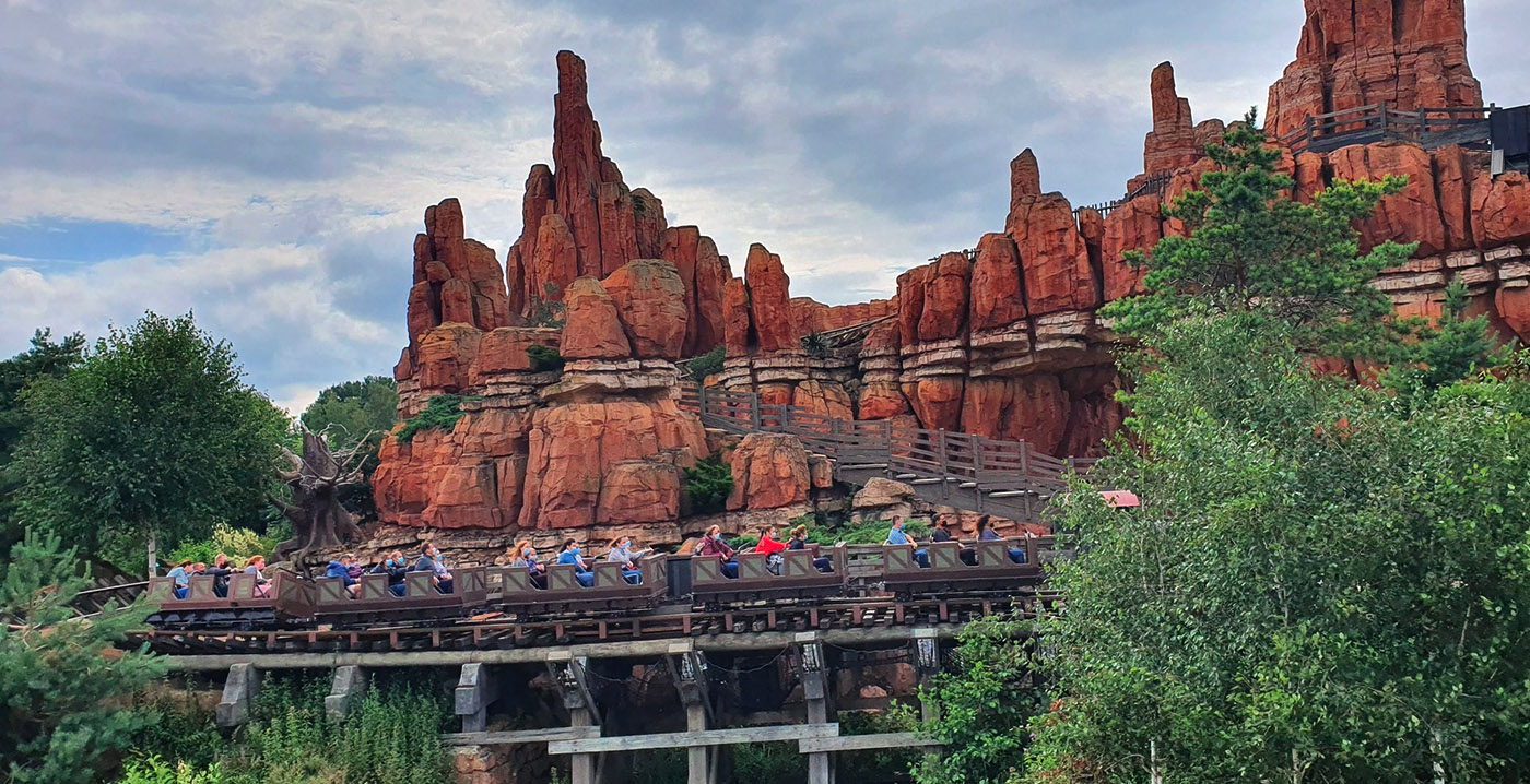 Geen afstand meer in attracties Disneyland Paris