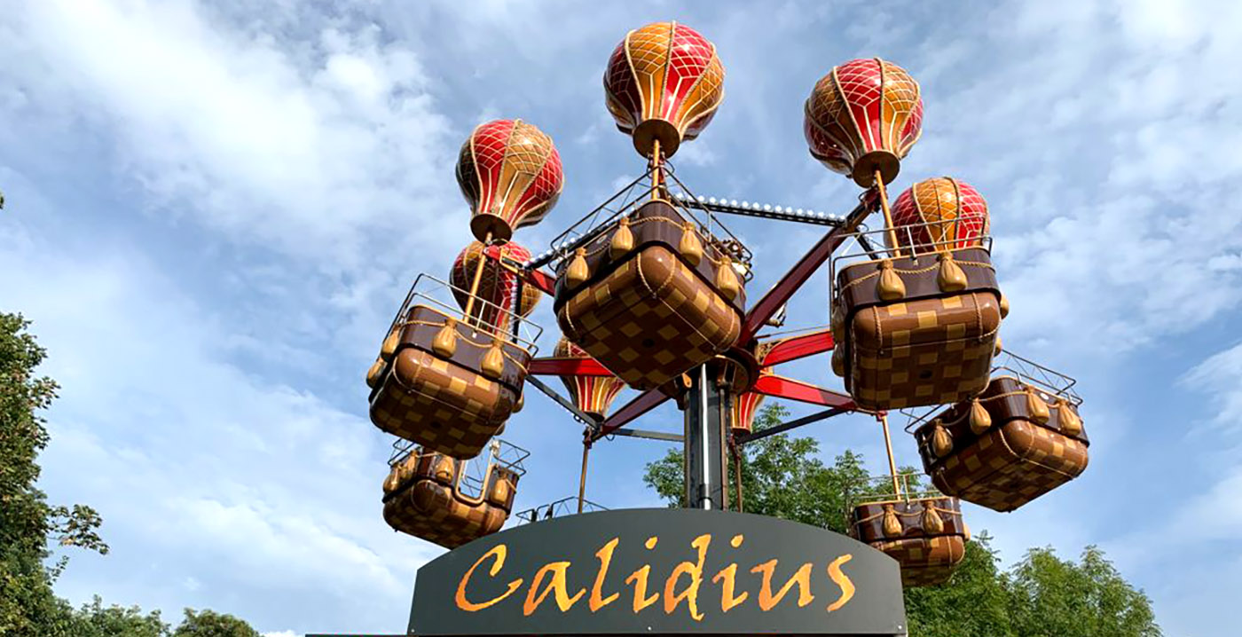 Sprookjesbos Valkenburg opent 10 meter hoge ballonnenmolen