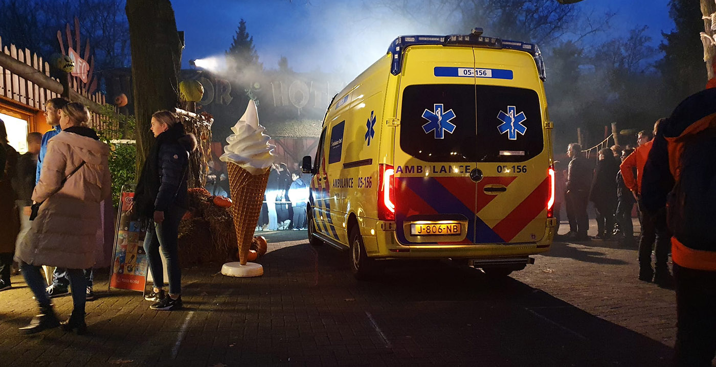 Halloween-actrice Avonturenpark Hellendoorn naar het ziekenhuis na ongeluk