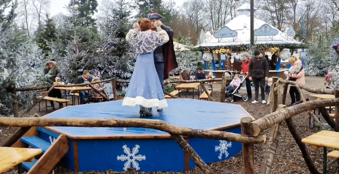 Efteling brengt twee entertainmentacts terug, ondanks coronamaatregelen