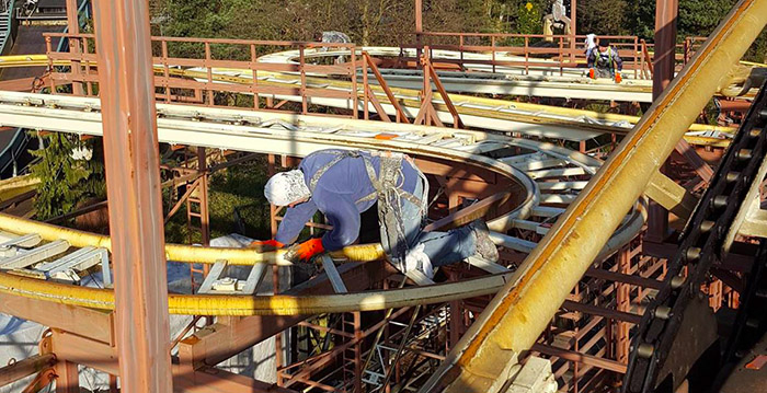 Foto's: Bobbejaanland investeert in onderhoud attracties