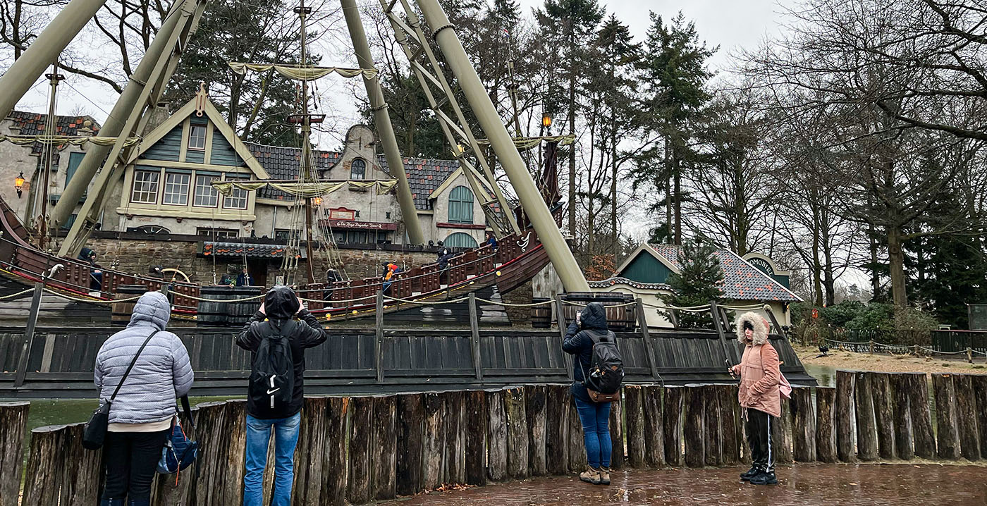 Schommelschip Halve Maen in de Efteling heropend na langdurige storing