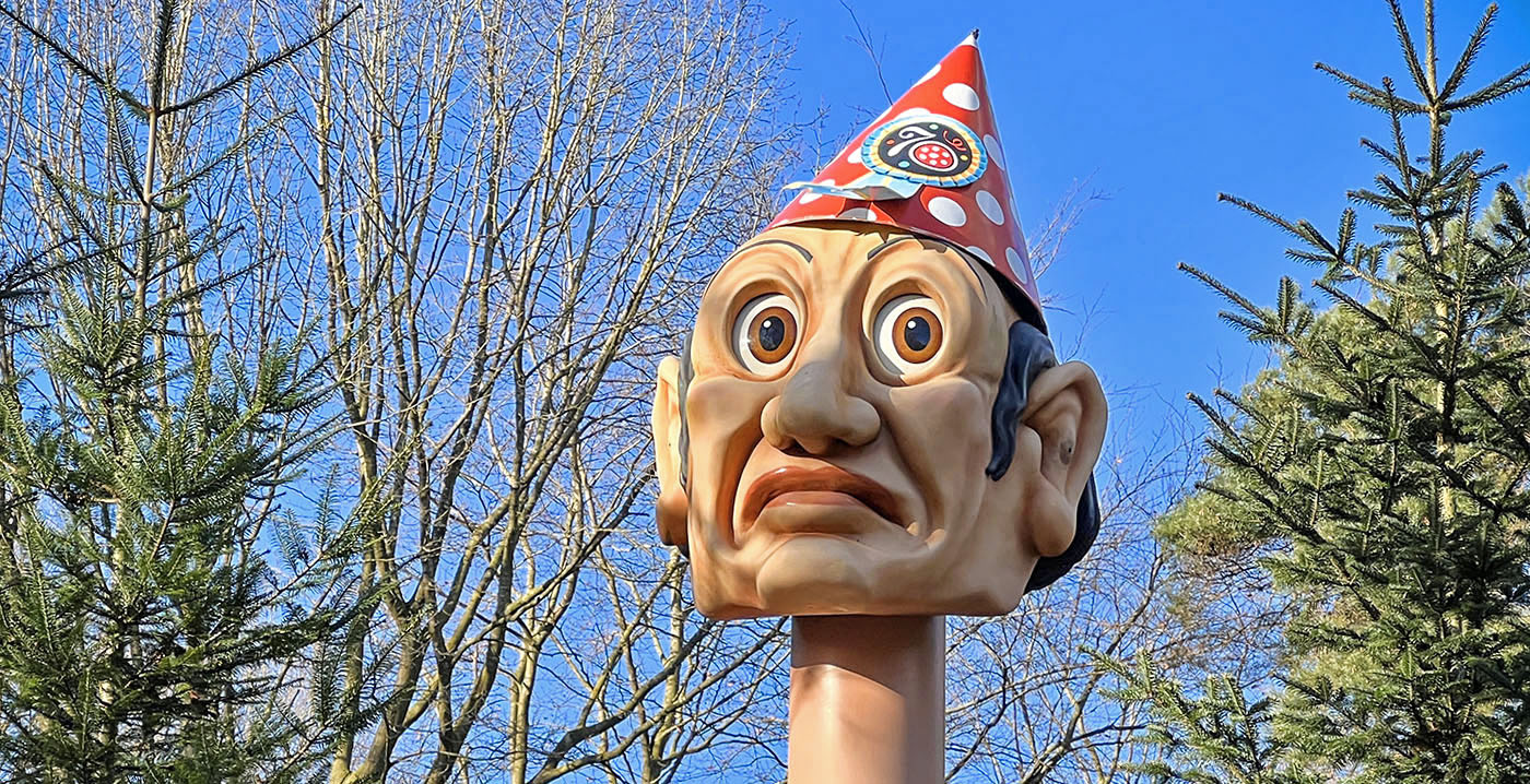 Efteling viert vanaf vandaag zeventigste verjaardag: feesthoedje voor Langnek