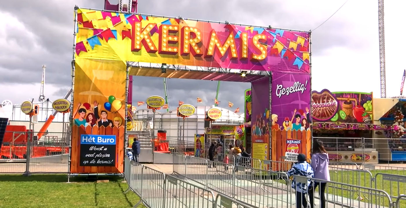 Kermis op Malieveld in Den Haag: alle bezoekers preventief gefouilleerd