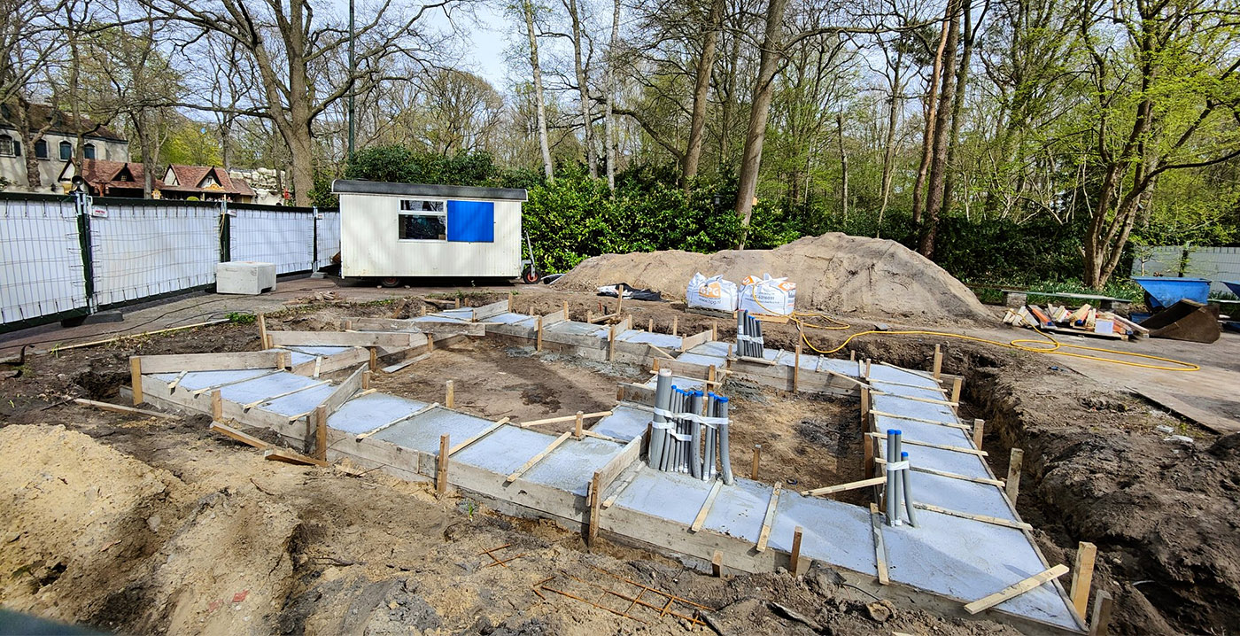 Efteling: fundering voor nieuw huisje Vrouw Holle gestort