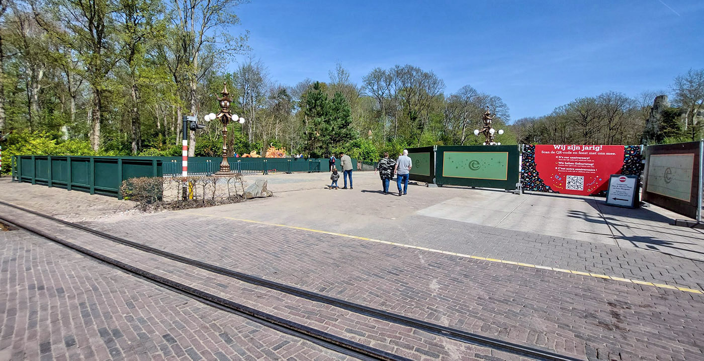 Foto's: Efteling verplaatst Pardoes Promenade vanwege komst nieuw hotel