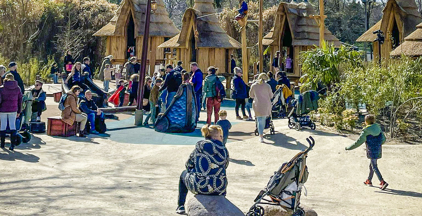 Nieuwe waterspeelplaats Efteling staat nog steeds droog